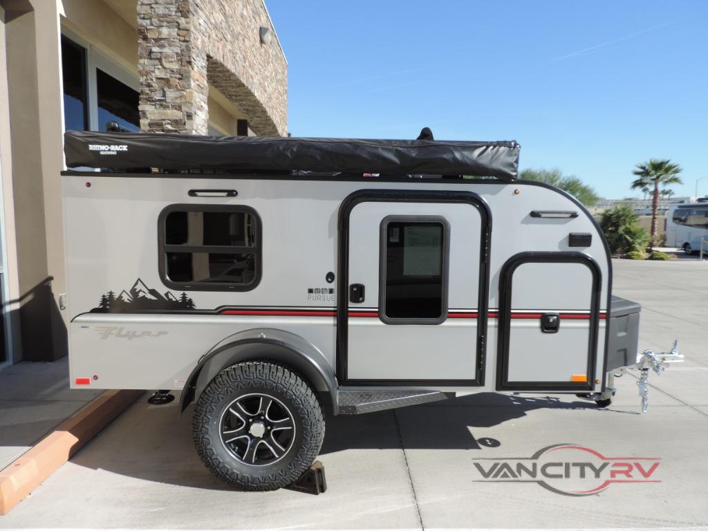 inTech Travel Trailer Review: 4 Campers for Thrill-Seekers - Van City ...